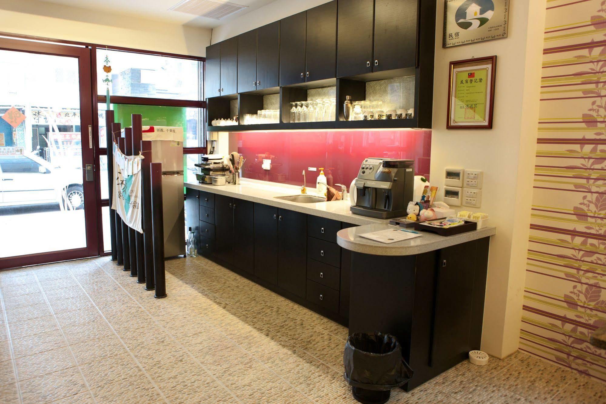 Happy Island Hostel جيان المظهر الخارجي الصورة